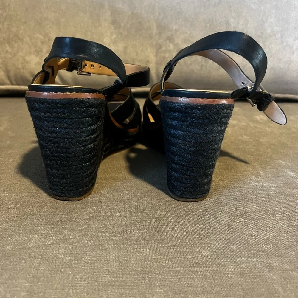Banana Republic Navy Blue Raffia Leather Wedge Size 7